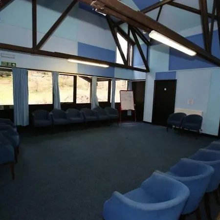 Πανσιόν Brathay Hall - Brathay Trust 3*