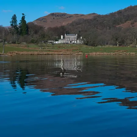 Πανσιόν Brathay Hall - Brathay Trust 3*