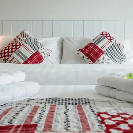 Brathay Hall - Brathay Trust 3*