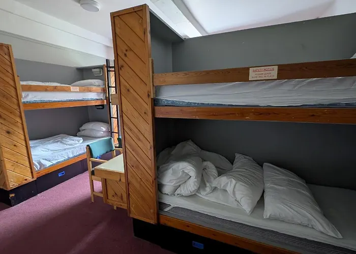 Brathay Hall - Brathay Trust Guest house Ambleside