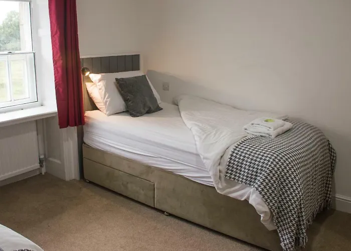 Brathay Hall - Brathay Trust Guest house Ambleside