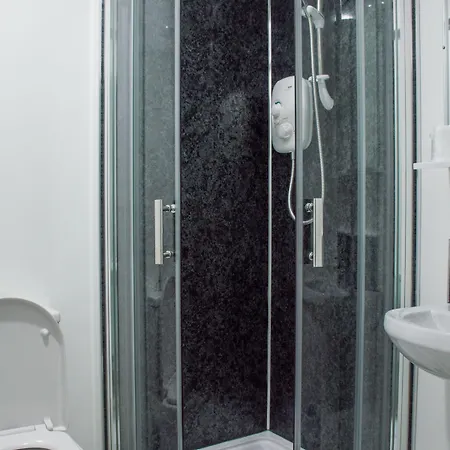 بيت ضيافة Brathay Hall - Brathay Trust 3*